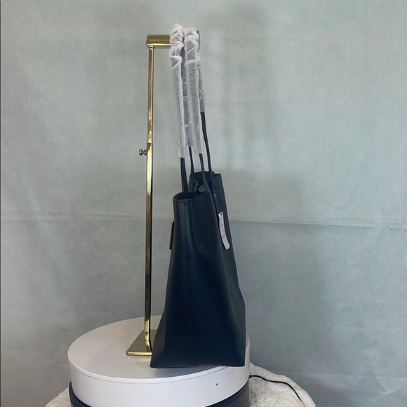 Coach  NWT , BLACK Color, Tote Bag . - Picture 6 of 10